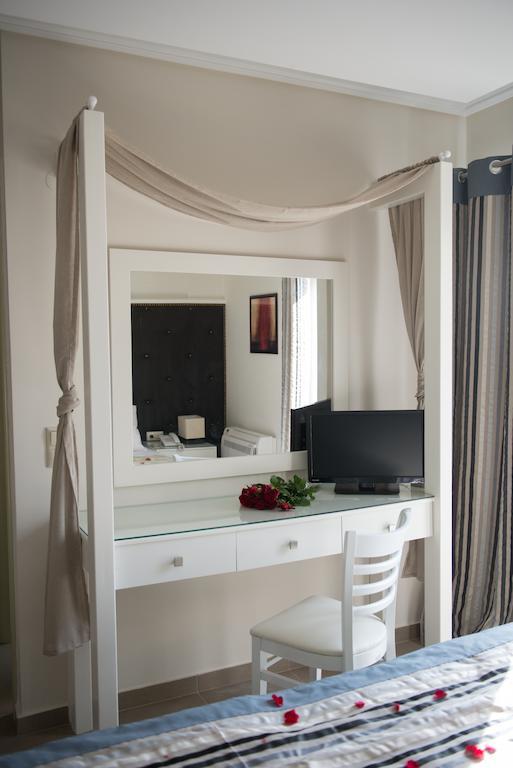 Family Apartment - Split Level